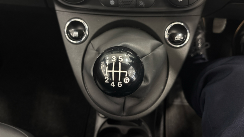 Fiat 500 1.0 Mild Hybrid Launch Edition 3dr Petrol Hatchback